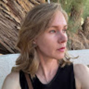 Meet your Posher, Liz